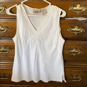 Bill Blass white sleeveless blouse